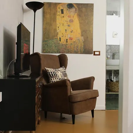 Lägenhet La Casa Del Cavaliere